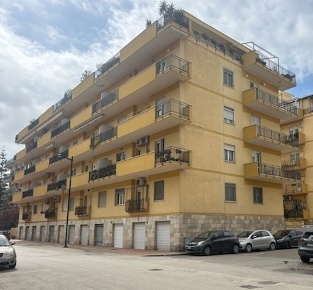 Foto Appartamento in Via TOMMASI 122, Pescara Stadio - Lungomare Colombo