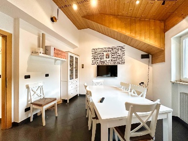 Foto Attico in Lentweg, Vipiteno Centro di 112 m² con 4 locali in vendita