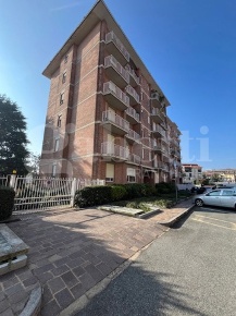 Foto Appartamento in Via perotti 4, Biella Masarone di 70 m² con 2 locali