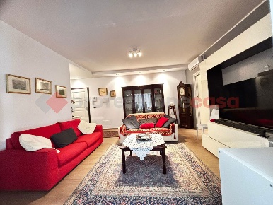 Foto Appartamento in Strada San Girolamo 42, Bari San Girolamo di 70 m²