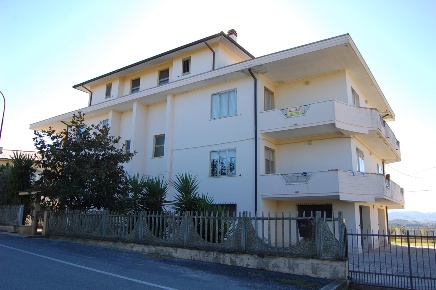 Foto Appartamento a Atri Pizzancapa di 98 m² con 4 locali in vendita