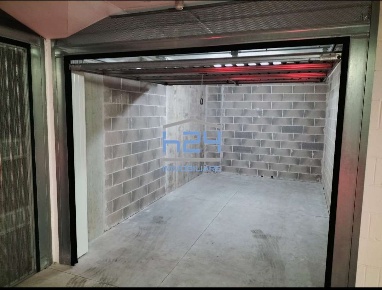 Foto Box in italo flori, Rimini Via Dario Campana di 18 m² con 1 locali