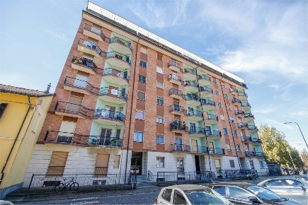 Foto Appartamento in via petitti 21, Montanaro di 73 m² con 3 locali