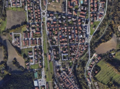 Foto Appartamento in Via Gigli, Fermignano Centro di 87 m² con 6 locali