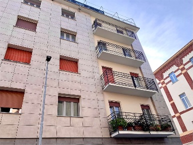Foto Appartamento a Novara di 135 m² con 4 locali in vendita