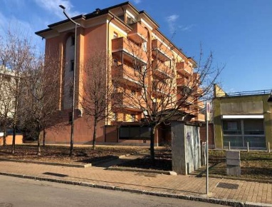 Foto Appartamento in Via Cavour, San Giuliano Milanese Centro di 63 m²