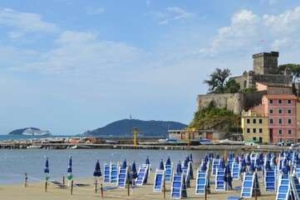 Foto Appartamento a Lerici di 80 m² con 4 locali in vendita
