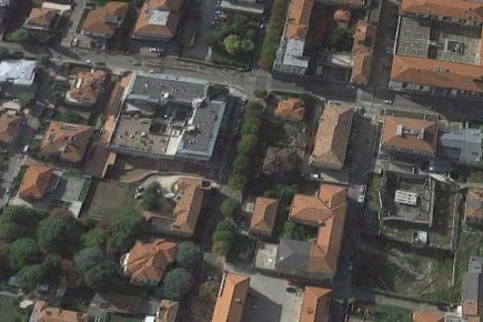 Foto Negozio in Galleria Nazioni Unite, Vittorio Veneto Centro di 111 m²