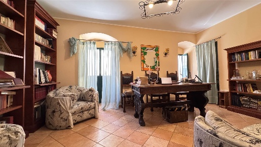 Foto Casa indipendente in via Colomba 20, Scordia di 149 m² con 9 locali