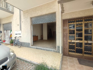Foto Magazzino in Via Pitagora 4, Davoli Marina Di Davoli di 51 m²