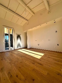 Foto Appartamento a Firenze Campo di Marte di 90 m² con 4 locali in vendita