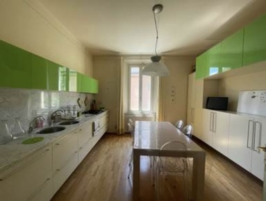 Foto Villa unifamiliare a Pisa Via Grande - Piazza della Repubblica