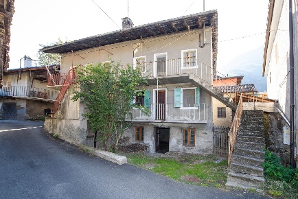 Foto Casa indipendente in Località Barche  62, Fénis Chez Croiset di 182 m²