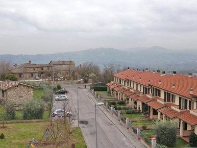 Foto Appartamento a Torrita di Siena Montefollonico di 85 m² con 7 locali