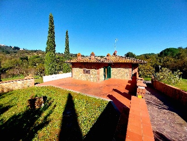 Foto Villa unifamiliare a San Casciano in Val di Pesa di 140 m² in vendita