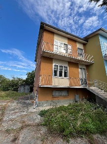 Foto Case semi ndipendenti a San Giacomo delle Segnate Centro di 170 m²