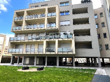 Foto Appartamento a Milano Certosa di 110 m² con 3 locali in vendita