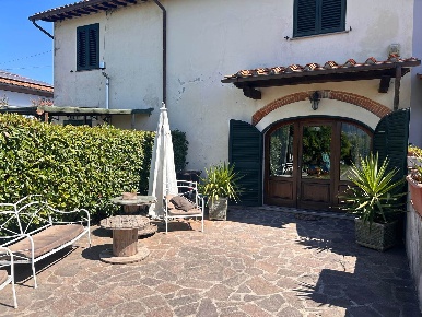 Foto Casa indipendente a Quarrata Vignole Olmi di 115 m² con 4 locali