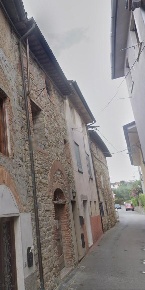 Foto Appartamento a Lucca Chiatri - Piazzano di 240 m² con 5 locali