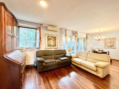 Foto Casa indipendente a Pisa Le Piagge di 160 m² con 6 locali in vendita