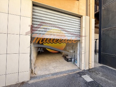 Foto Garage in VIA VANVITELLI, Siracusa Bosco Minniti di 22 m² con 1 locali
