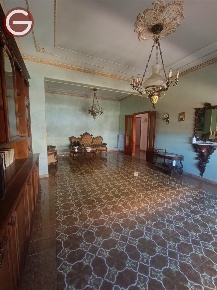 Foto Appartamento a Rosarno Bosco Strisce di 290 m² con 3 locali in vendita