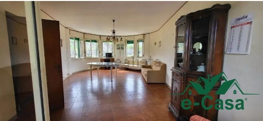 Foto Appartamento in VIA NAZIONALE, Villafranca Tirrena Centro di 133 m²