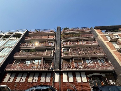 Foto Appartamento in via Ercole Oldofredi, Milano Maggiolina di 135 m²
