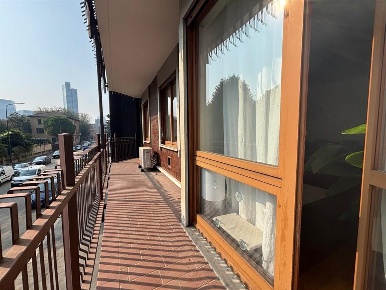 Foto Appartamento in via Ercole Oldofredi, Milano Maggiolina di 135 m²