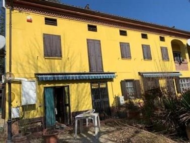 Foto Case semi ndipendenti a Refrancore di 170 m² con 5 locali in vendita