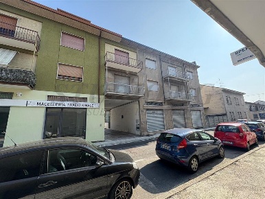 Foto Case semi ndipendenti in Via Conciliazione, Cesano Maderno di 900 m²