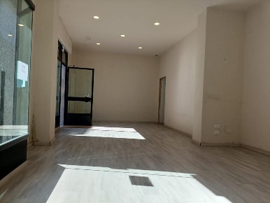 Foto Negozio a Cassano d'Adda di 63 m² in vendita