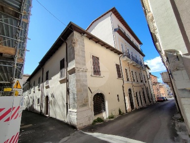Foto Casa indipendente in SANTA TERESA, L'Aquila Duomo - Fontana Luminosa