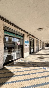 Foto Attività commerciale in Zagabria, Cagliari Genneruxi di 58 m²
