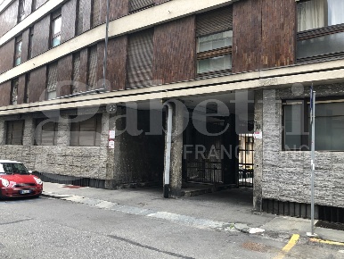 Foto Box in Via Monti 30, Torino San Salvario - Dante di 10 m² in vendita