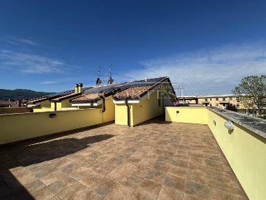 Foto Appartamento a Città di Castello di 170 m² con 10 locali in vendita