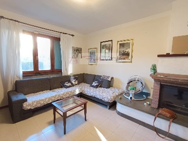 Foto Villa a schiera a Forte dei Marmi Vittoria Apuana di 173 m² in vendita