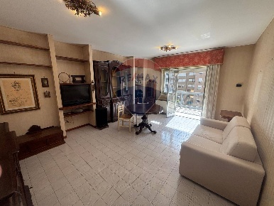 Foto Appartamento in via domenico russo, Palermo Calatafimi Alta di 120 m²