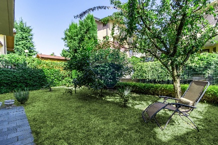 Foto Villa unifamiliare in VIA CELLINI, Besana in Brianza di 176 m²