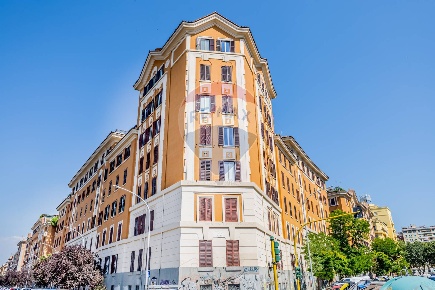 Foto Appartamento in Via Taranto, Roma Villa Fiorelli di 55 m² con 2 locali