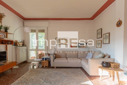 Foto Appartamento in VIA E. ROTA, Treviso Viale Luzzatti di 120 m²