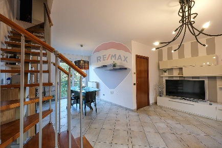 Foto Appartamento in via Petrarca, Osio Sotto di 70 m² con 3 locali