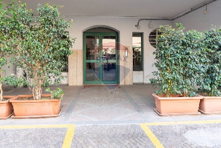 Foto Appartamento in Via Michelangelo Schipa, Napoli di 121 m² con 4 locali