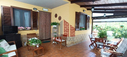 Foto Villa unifamiliare in Contrada Pistavecchia, Campofelice di Roccella
