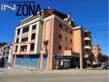Foto Appartamento in Piazza Ferrari, Montorio al Vomano Centro di 115 m²