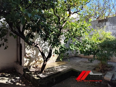 Foto Villa unifamiliare in VIA MAMELI, San Michele Salentino di 84 m²