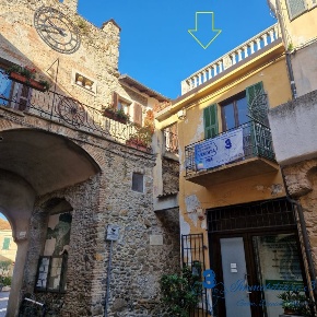 Foto Rustico in via Garibaldi, Villanova d'Albenga Centro di 87 m²