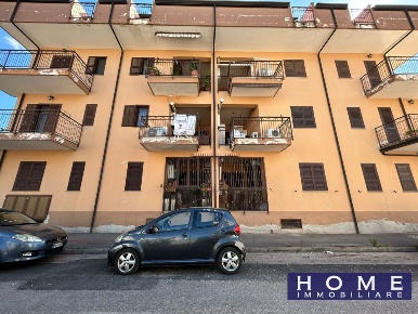 Foto Appartamento a Afragola di 100 m² con 3 locali in vendita