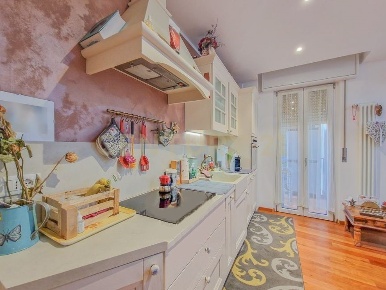 Foto Appartamento in Via Angelo Scarsellini 36, Verona San Zeno di 61 m²