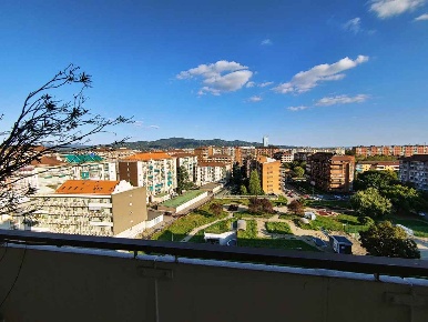 Foto Attico in VIA SANREMO 8, Torino Mirafiori Nord di 150 m² in affitto